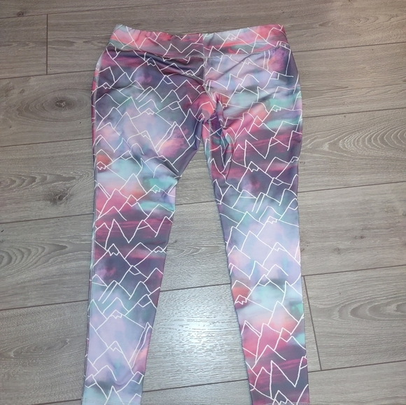 MOSSIMO tye dye mountain leggings - Picture 4 of 5